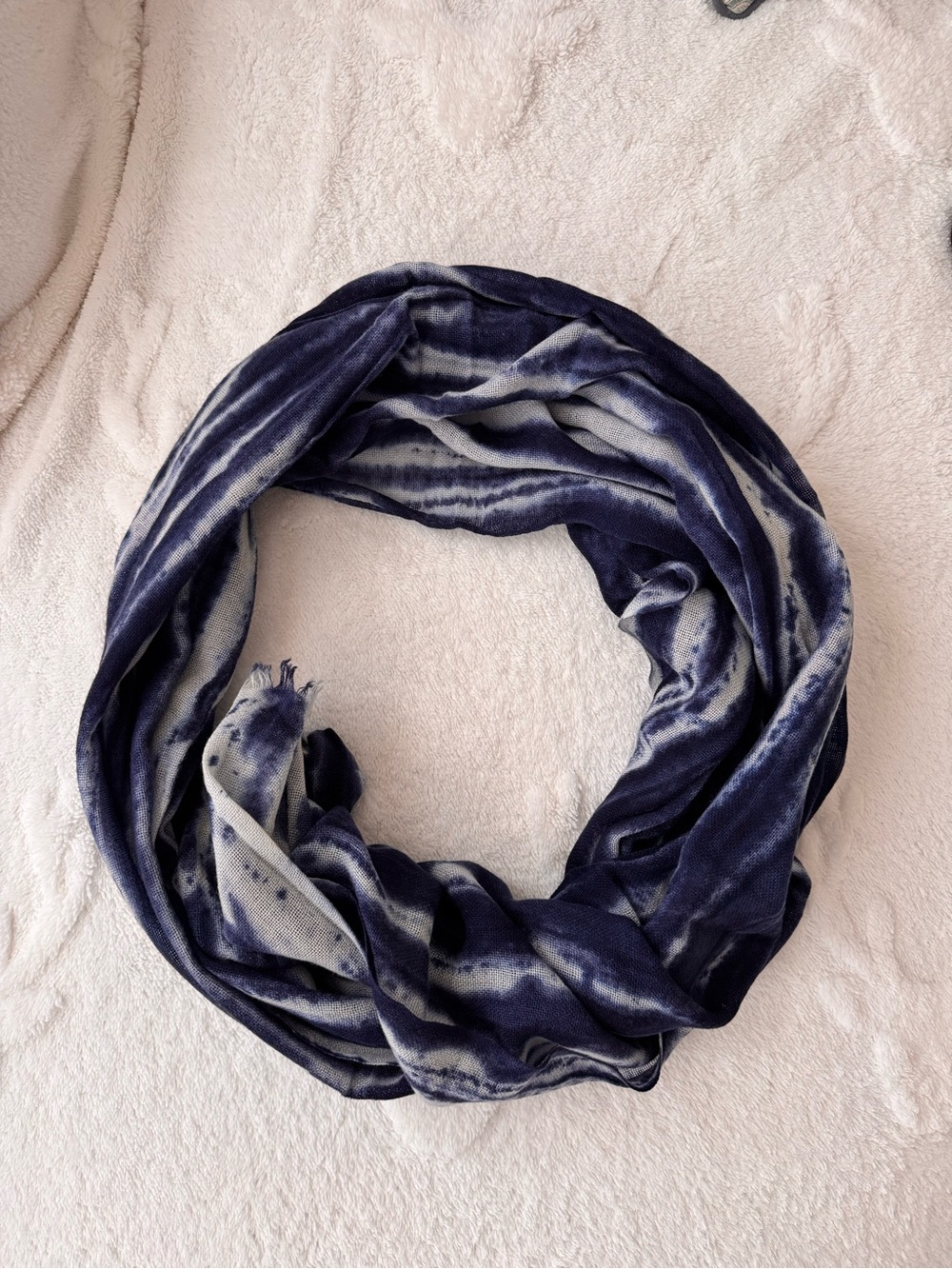Club Monaco Navy and White Tie-Dye Infinity Scarf